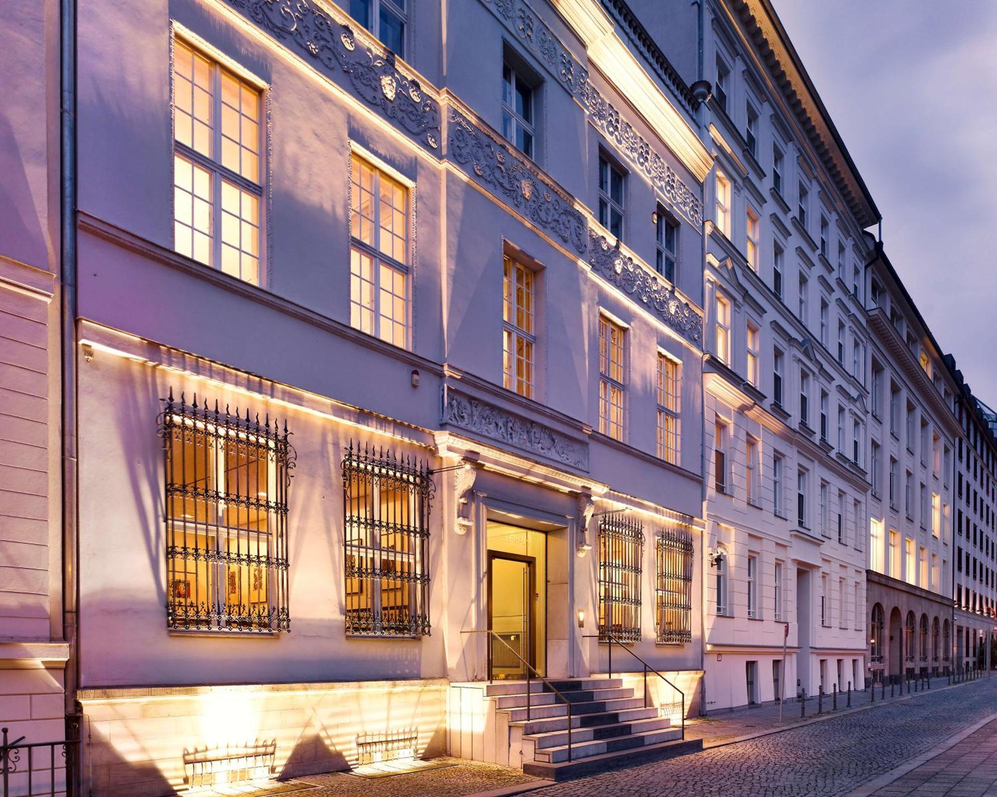 Art'Otel Berlin Mitte, Powered By Radisson Hotels Exterior photo